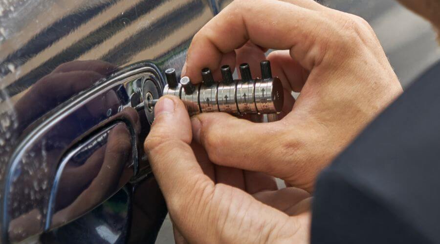 Professional New roof installation in Cutler, IN